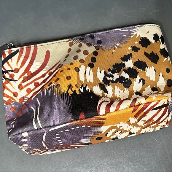 Vera Bradley "Painted Feathers" Cosmetic Bags & Flat Iron Case NWT & NWOT 3PCs - Picture 3 of 12